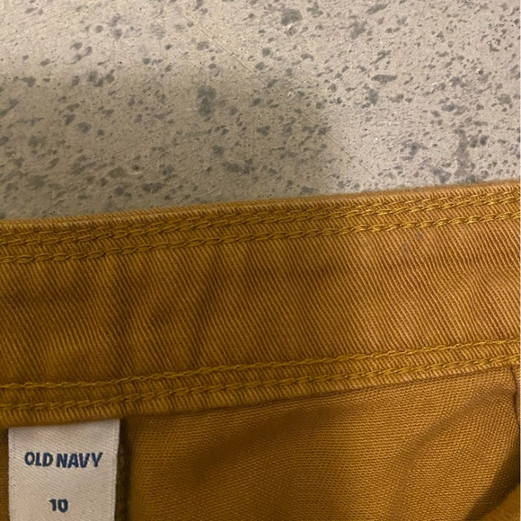 Button mini skirt - Picture 2 of 2